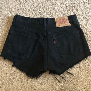 501 VINTAGE LEVI SHORTS size 26-27